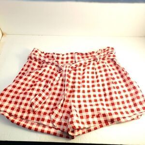 Jolt red & white checkered shorts